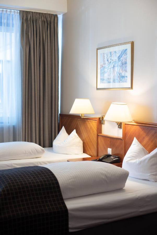 Ross Hotel Штутгарт Экстерьер фото