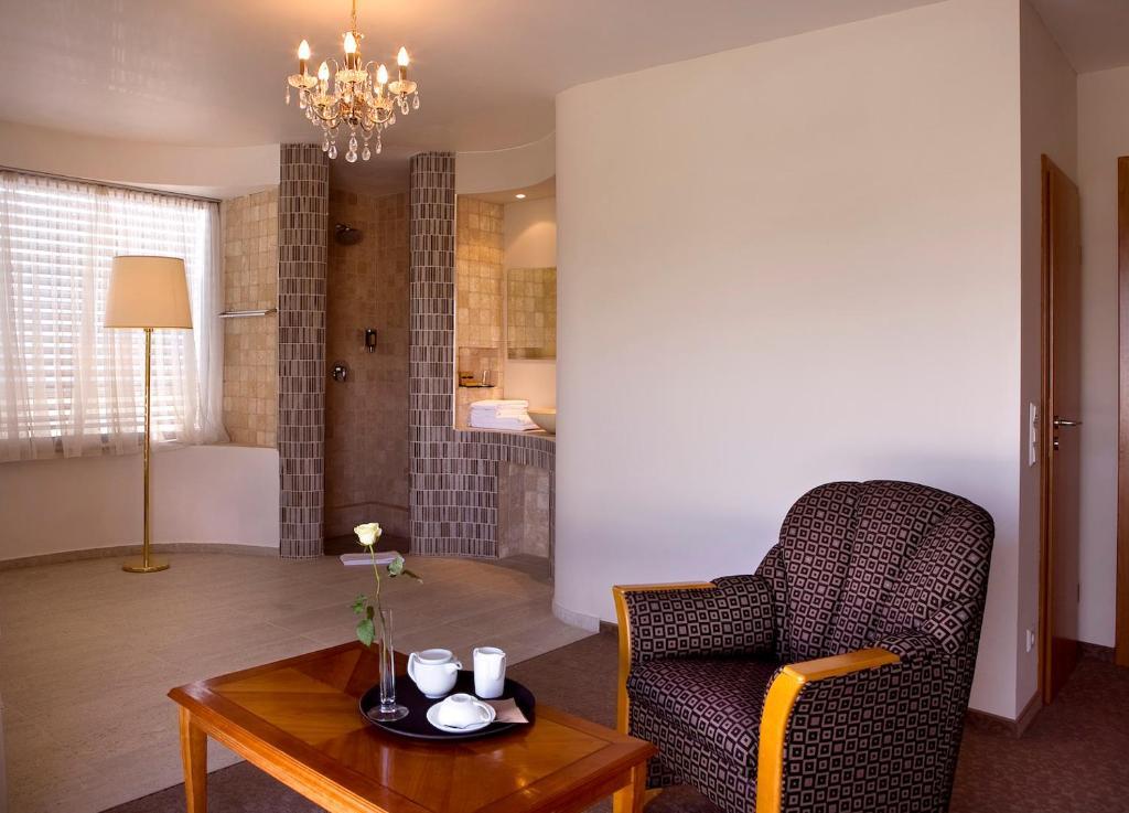 Ross Hotel Штутгарт Экстерьер фото