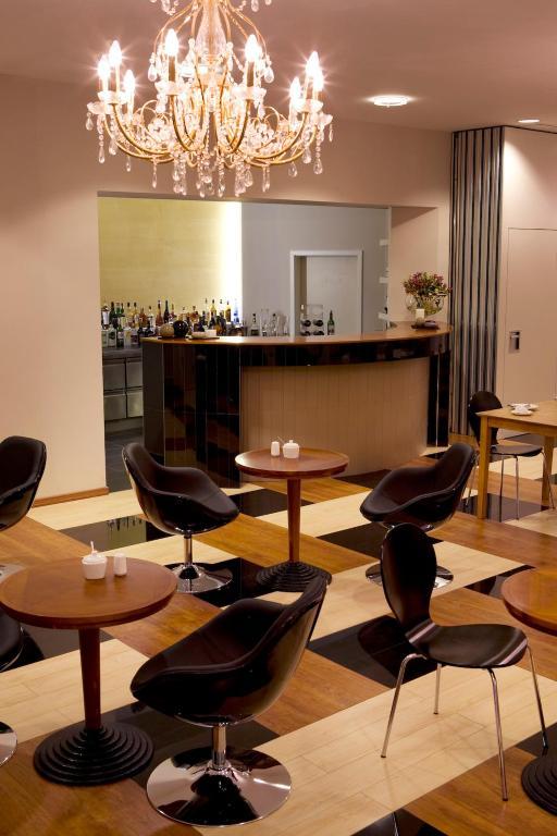 Ross Hotel Штутгарт Экстерьер фото
