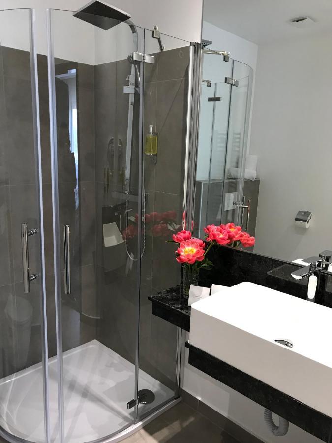 Ross Hotel Штутгарт Экстерьер фото