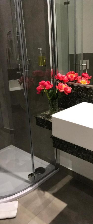 Ross Hotel Штутгарт Экстерьер фото