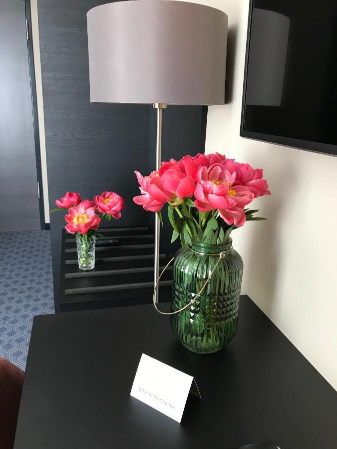 Ross Hotel Штутгарт Экстерьер фото